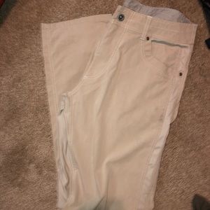 Kühl khaki pants